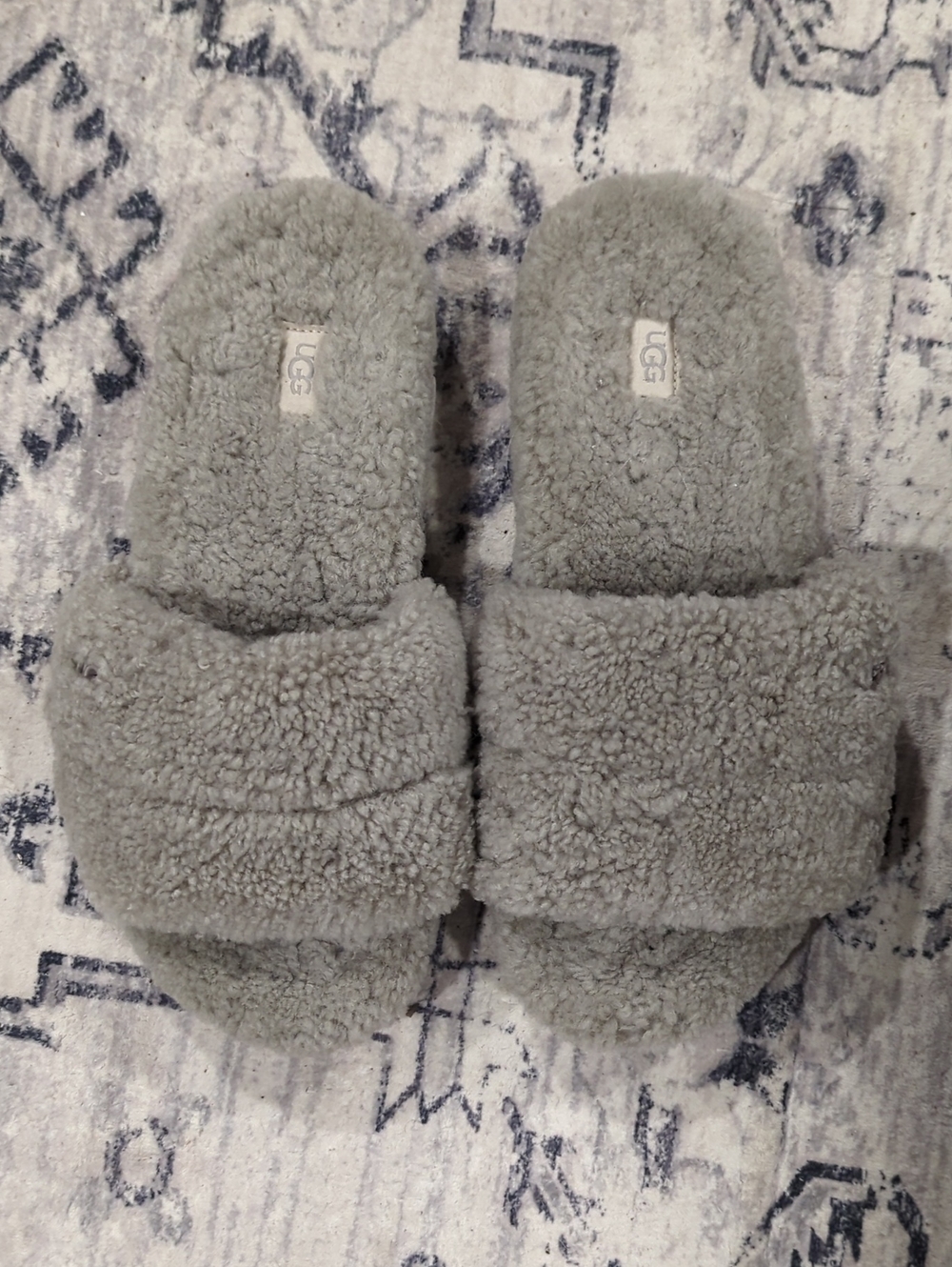 UGG Plush Shearling Slide Slippers in Light Gray